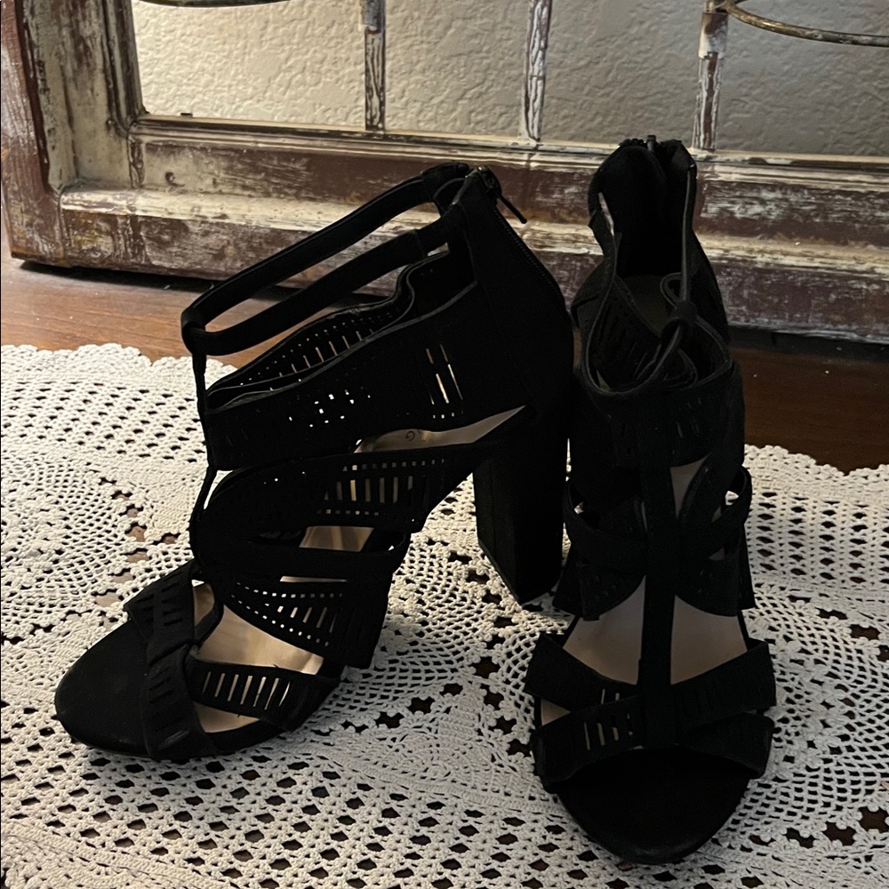 Elegant Black Women's Heels, Brand Call it Spring